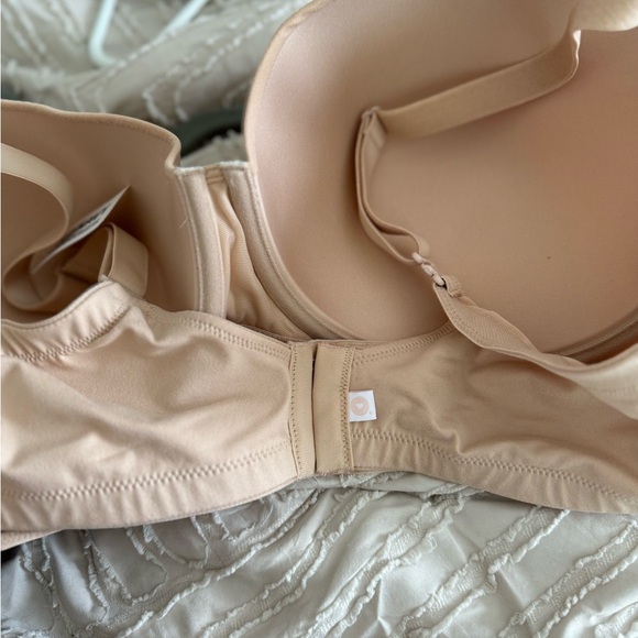 42DD NWTOld Navy Full-Coverage Underwire Demi Frappe Bra - Picture 3 of 6